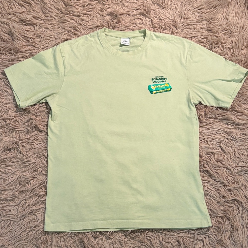Zara Graphic T Shirt - Ecuador's Original Banana Chewing Gum